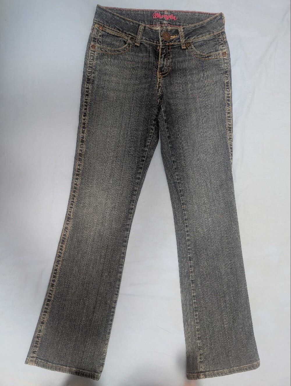 Wrangler Ultimate Riding Jeans Women Size 1/2x34 Medium Wash Bootcut Mid Rise